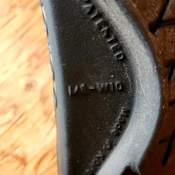 OOFOS OOAHH SANDALS- UNISEX- MEN'S 8 WOMEN'S 10 - Picture 7 of 7